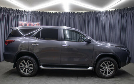 Toyota Fortuner II, 2018 год, 4 398 000 рублей, 4 фотография