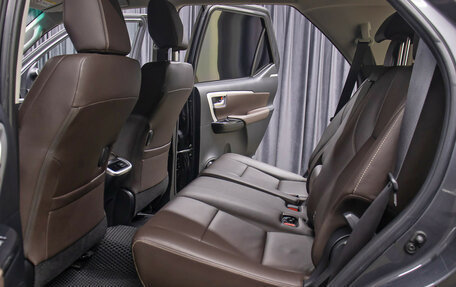 Toyota Fortuner II, 2018 год, 4 398 000 рублей, 13 фотография