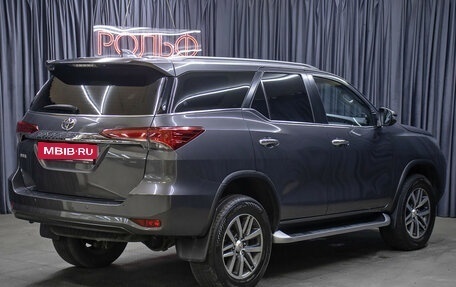 Toyota Fortuner II, 2018 год, 4 398 000 рублей, 5 фотография