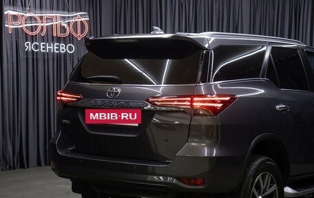 Toyota Fortuner II, 2018 год, 4 398 000 рублей, 24 фотография