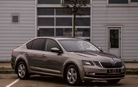 Skoda Octavia, 2019 год, 1 595 000 рублей, 3 фотография