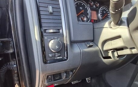 Dodge RAM IV, 2011 год, 3 300 000 рублей, 8 фотография