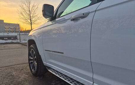 Jeep Grand Cherokee, 2022 год, 8 499 000 рублей, 12 фотография