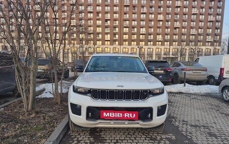 Jeep Grand Cherokee, 2022 год, 8 499 000 рублей, 25 фотография