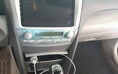 Toyota Camry, 2008 год, 1 350 000 рублей, 22 фотография