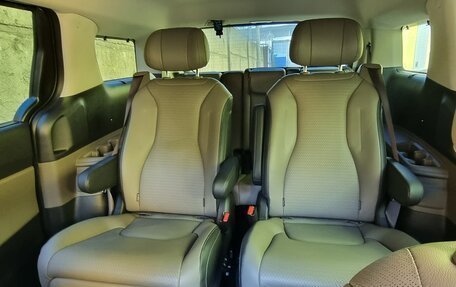 KIA Carnival, 2024 год, 5 550 000 рублей, 29 фотография