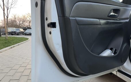 Chevrolet Cruze II, 2010 год, 780 000 рублей, 13 фотография