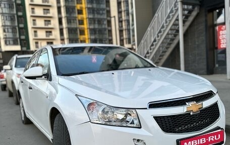 Chevrolet Cruze II, 2010 год, 780 000 рублей, 15 фотография
