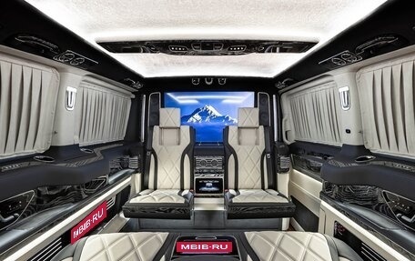 Mercedes-Benz V-Класс, 2025 год, 49 500 000 рублей, 2 фотография