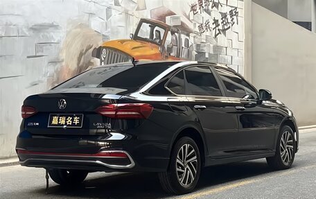 Volkswagen Lavida, 2023 год, 1 600 000 рублей, 5 фотография