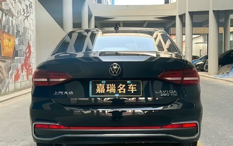 Volkswagen Lavida, 2023 год, 1 600 000 рублей, 4 фотография