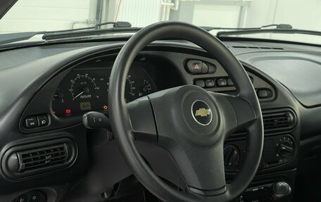 Chevrolet Niva I рестайлинг, 2018 год, 699 000 рублей, 8 фотография