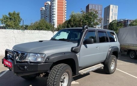 Nissan Patrol, 2005 год, 2 400 000 рублей, 1 фотография