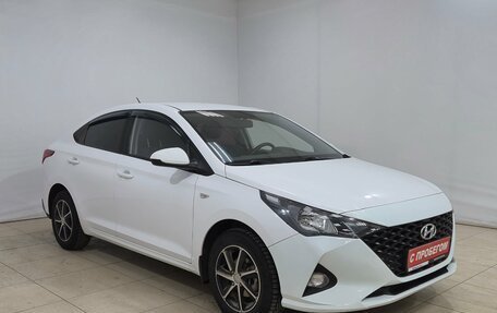 Hyundai Solaris II рестайлинг, 2021 год, 1 350 000 рублей, 3 фотография