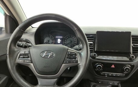 Hyundai Solaris II рестайлинг, 2021 год, 1 350 000 рублей, 11 фотография