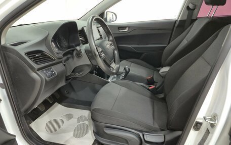 Hyundai Solaris II рестайлинг, 2021 год, 1 350 000 рублей, 9 фотография