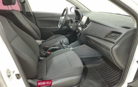 Hyundai Solaris II рестайлинг, 2021 год, 1 350 000 рублей, 13 фотография