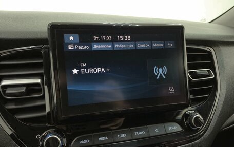 Hyundai Solaris II рестайлинг, 2021 год, 1 350 000 рублей, 17 фотография