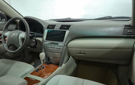 Toyota Camry, 2008 год, 1 090 000 рублей, 13 фотография