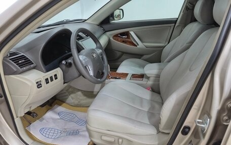 Toyota Camry, 2008 год, 1 090 000 рублей, 10 фотография