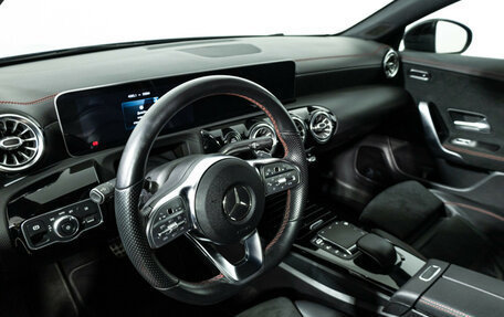 Mercedes-Benz CLA, 2020 год, 3 799 700 рублей, 11 фотография