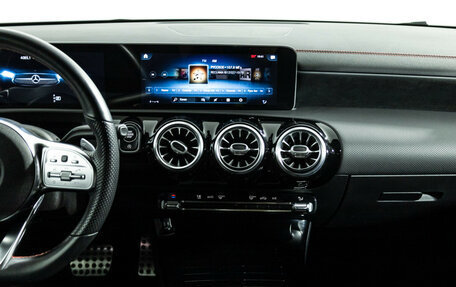 Mercedes-Benz CLA, 2020 год, 3 799 700 рублей, 14 фотография