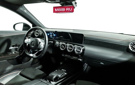 Mercedes-Benz CLA, 2020 год, 3 799 700 рублей, 9 фотография