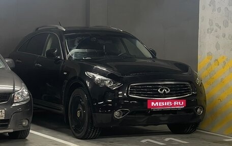 Infiniti FX II, 2012 год, 2 000 000 рублей, 4 фотография