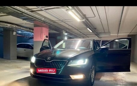 Skoda Superb III рестайлинг, 2015 год, 1 400 000 рублей, 17 фотография