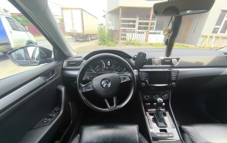 Skoda Superb III рестайлинг, 2015 год, 1 400 000 рублей, 27 фотография