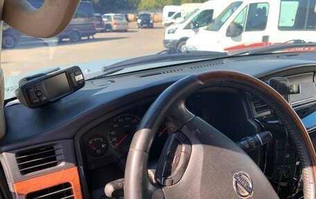 Nissan Patrol, 2005 год, 2 400 000 рублей, 10 фотография