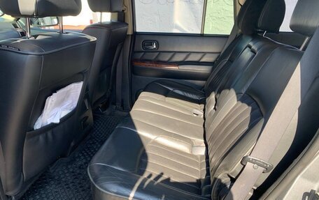 Nissan Patrol, 2005 год, 2 400 000 рублей, 12 фотография