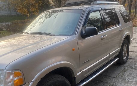 Ford Explorer III, 2004 год, 930 000 рублей, 2 фотография