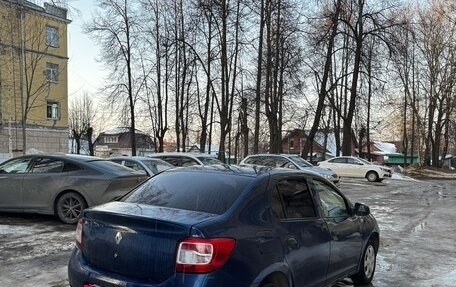 Renault Logan II, 2015 год, 290 000 рублей, 4 фотография