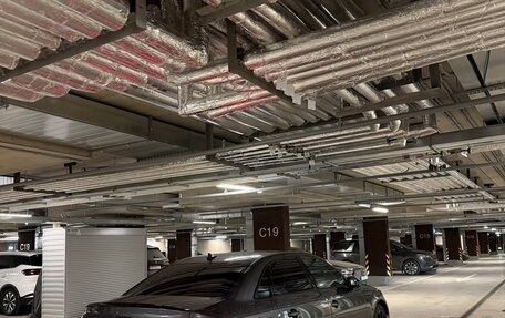 Audi A4, 2019 год, 2 700 000 рублей, 14 фотография