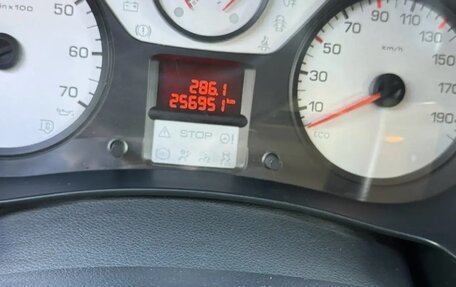 Peugeot Partner II рестайлинг 2, 2011 год, 870 000 рублей, 10 фотография