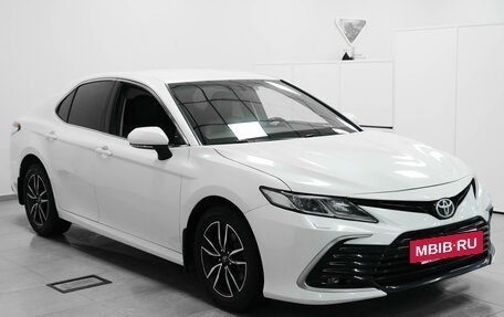 Toyota Camry, 2021 год, 2 530 000 рублей, 2 фотография