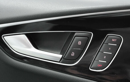 Audi A7, 2012 год, 1 970 000 рублей, 22 фотография