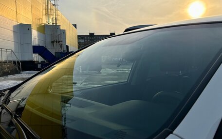 Toyota RAV4, 2017 год, 2 390 000 рублей, 24 фотография