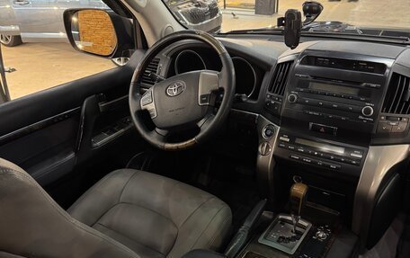 Toyota Land Cruiser 200, 2008 год, 2 600 000 рублей, 5 фотография