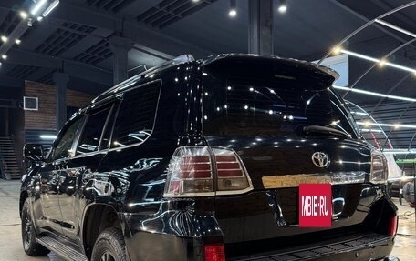 Toyota Land Cruiser 200, 2008 год, 2 600 000 рублей, 19 фотография