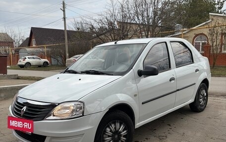 Renault Logan I, 2010 год, 385 000 рублей, 2 фотография