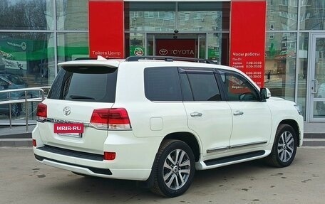 Toyota Land Cruiser 200, 2016 год, 5 550 000 рублей, 5 фотография
