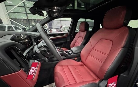 Porsche Cayenne III, 2025 год, 15 699 000 рублей, 7 фотография