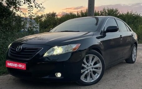 Toyota Camry, 2008 год, 960 000 рублей, 1 фотография