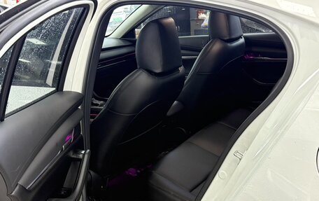 Mazda 3, 2022 год, 1 440 000 рублей, 12 фотография