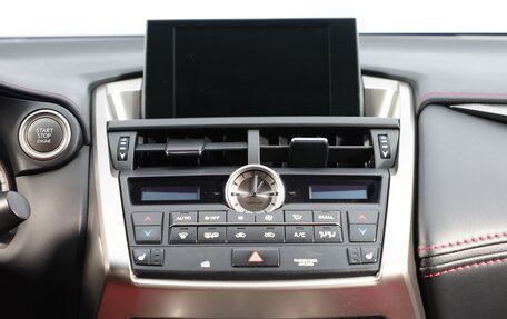 Lexus NX I, 2017 год, 3 249 000 рублей, 15 фотография