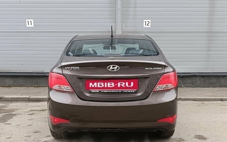 Hyundai Solaris II рестайлинг, 2015 год, 699 000 рублей, 6 фотография