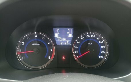 Hyundai Solaris II рестайлинг, 2015 год, 699 000 рублей, 14 фотография