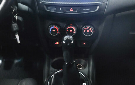 Mitsubishi ASX I рестайлинг, 2014 год, 940 000 рублей, 15 фотография